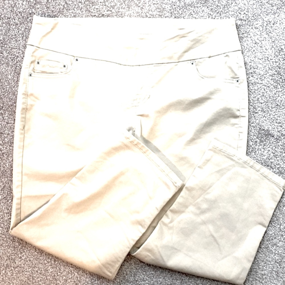 Stitchstar Pull On Capri Tan Pockets Size 1X